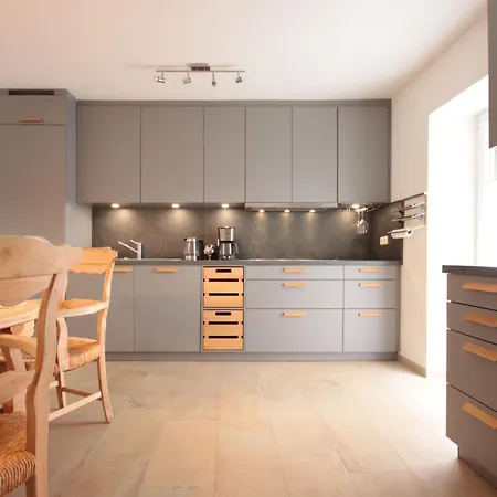 Guade Stub'n - Wally Huglfing